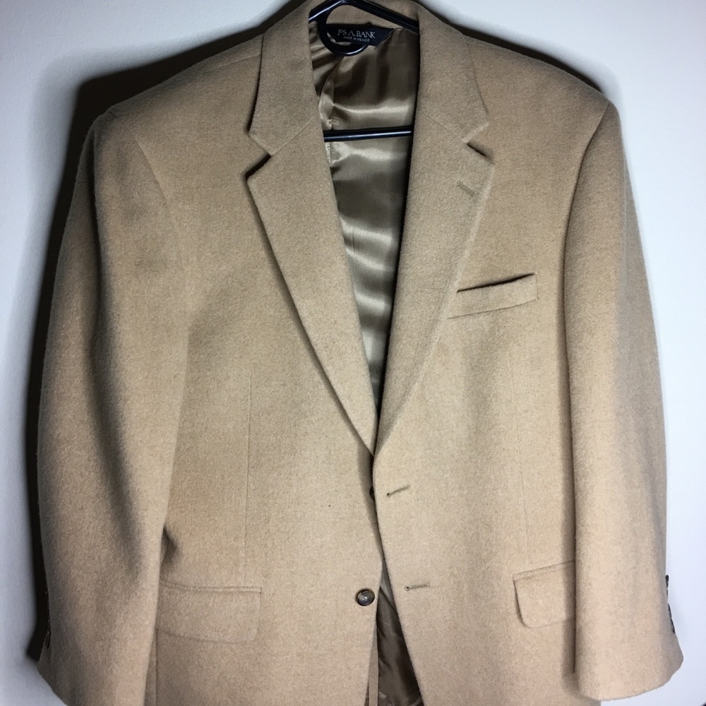Used Jos. A. Bank unisex 100% camel wool